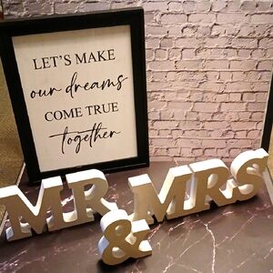 White MR & MRS Wooden Decorative Letters And Black Framed Print SET